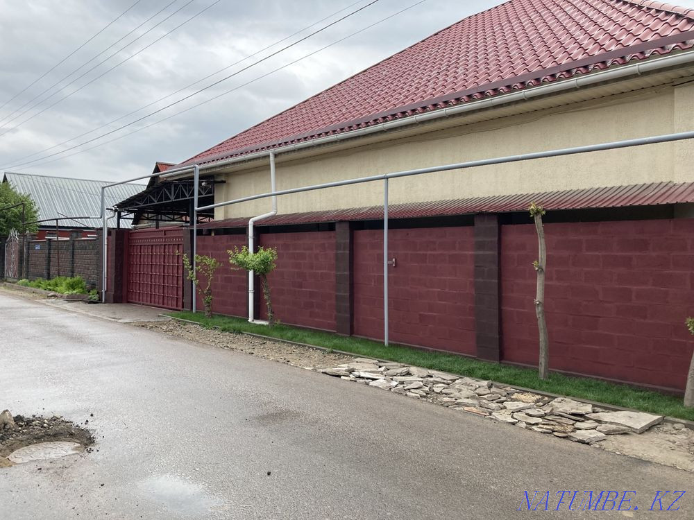 Painting roofs, facades, gates, fences Almaty - photo 2
