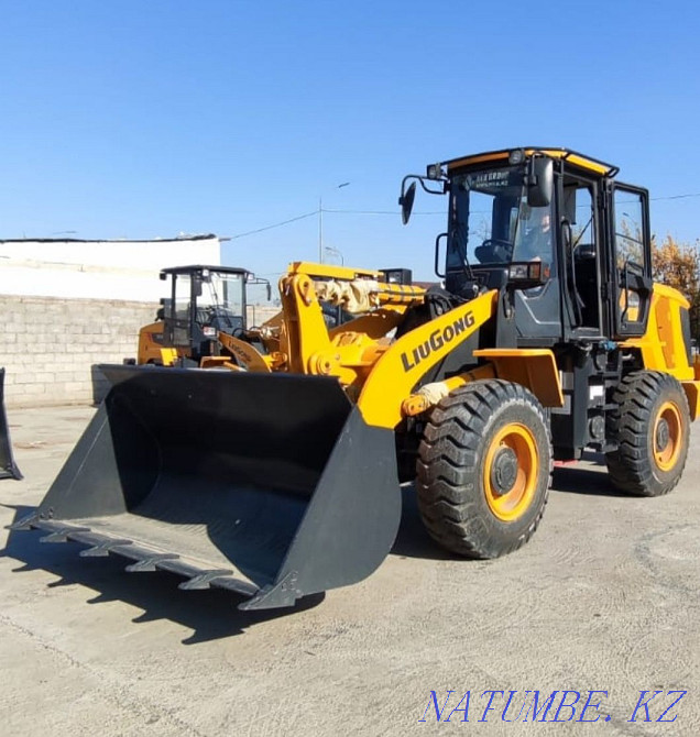 Front loader services 30 Kostanay - photo 1