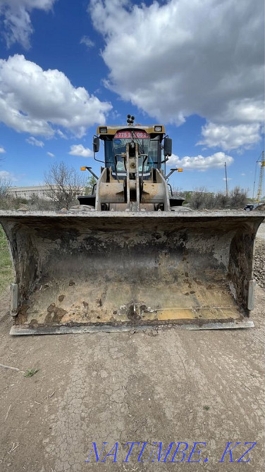 Уборка снега услуги и аренда погрузчика по часовой г. Астана Астана - изображение 1