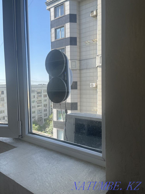Rent a robot window cleaner Almaty - photo 1
