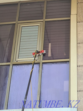 Washing of facades, stained-glass windows, porcelain tiles with a telescopic rod Astana - photo 3