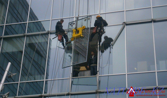 Replacement of double-glazed windows, balconies by industrial climbers Astana - photo 1
