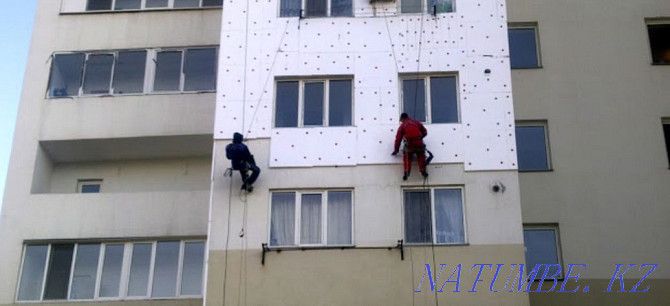Industrial climber insulation of apartments and facades high-rise work Oral - photo 3