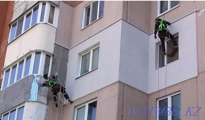 Industrial climber insulation of apartments and facades high-rise work Oral - photo 4
