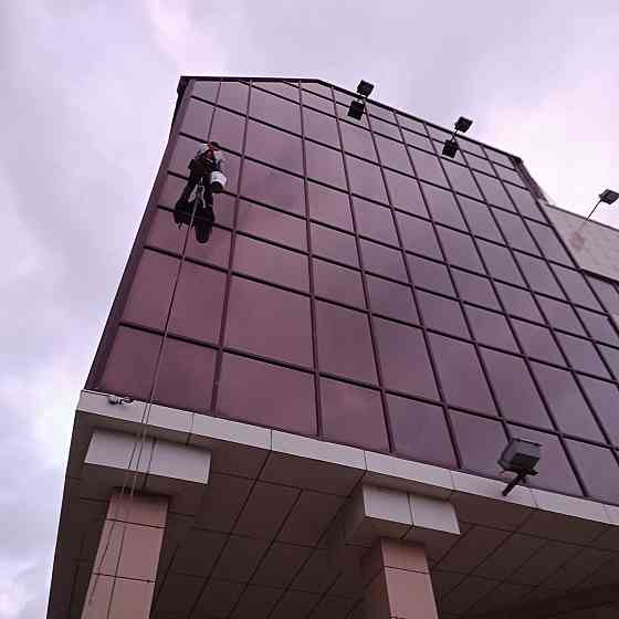 Мойка окон балконов 250 за кв.м. Petropavlovsk