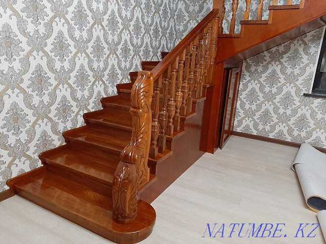 Stairs made of precious wood, frame made of metal, made of concrete Qaskeleng - photo 1
