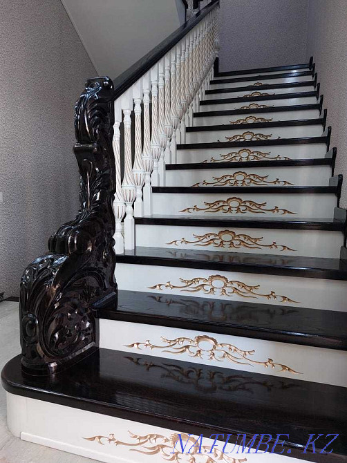 Stairs made of precious wood, frame made of metal, made of concrete Qaskeleng - photo 2