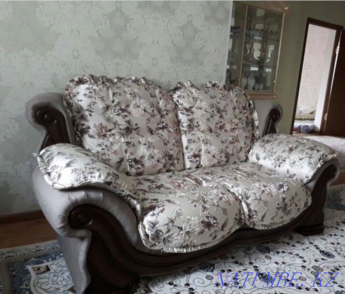 Upholstery of sofas professionally, restoration of upholstered furniture, repair Taldykorgan - photo 2