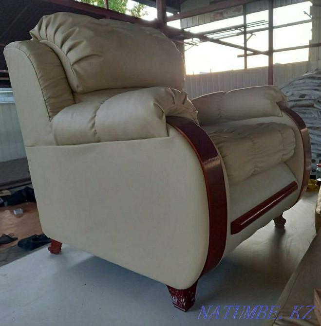 Перетяжка и реставрация мягкой мебели Алматы - изображение 4