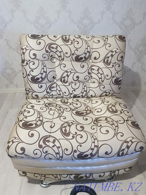 Жұмсақ жиһаздар мен кілемдердің барлық түрлерін кәсіби химиялық тазалау  Алматы - изображение 5