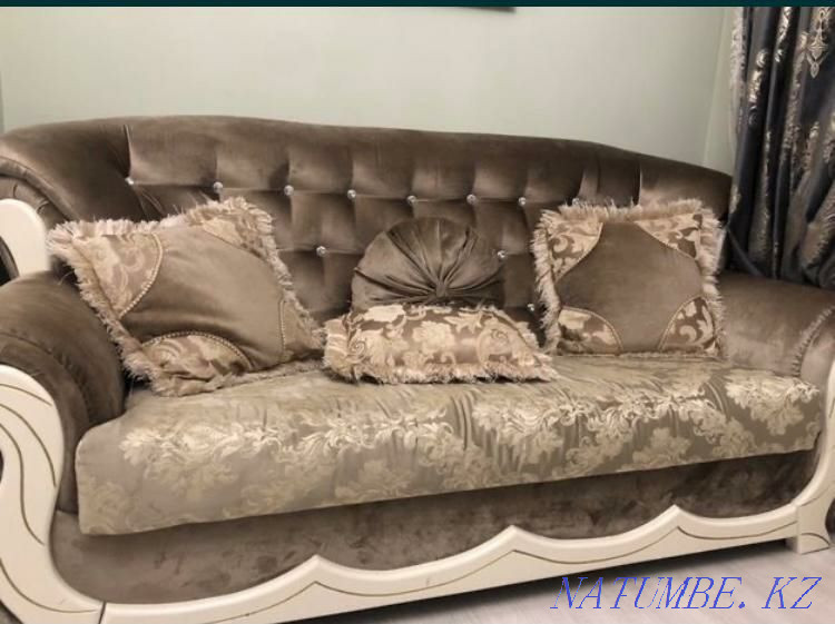 Жұмсақ жиһаздар мен кілемдердің барлық түрлерін кәсіби химиялық тазалау  Алматы - изображение 1