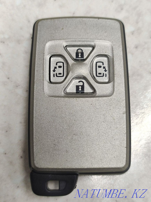 Toyota Lexus – электронды смарт кілттерді шығару  Астана - изображение 3