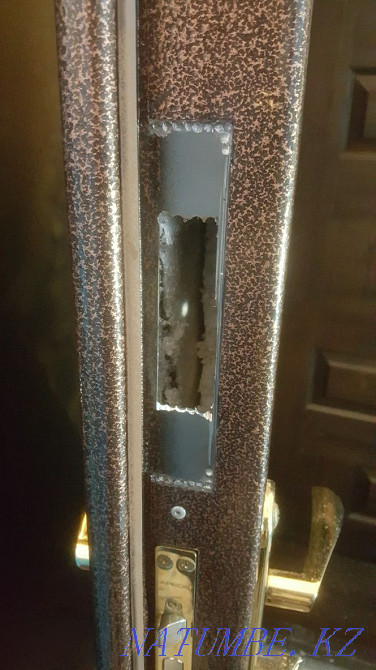 lock master opening lock replacement lock repair broken handle Petropavlovsk - photo 4