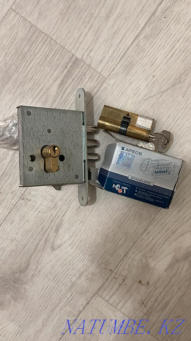 Врезка замка установка замка открыть замок поменять замок сердцевину Петропавловск - изображение 1