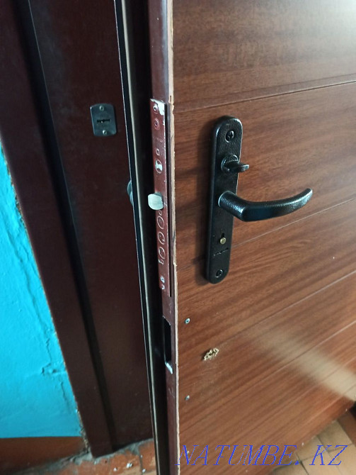 Врезка замка замена сердцевины ремонт ручек замена замка открыть дверь Петропавловск - изображение 2