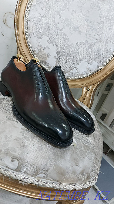 Качественный ремонт. Реставрация и перетяжка коженной обуви покраска Алматы - изображение 3