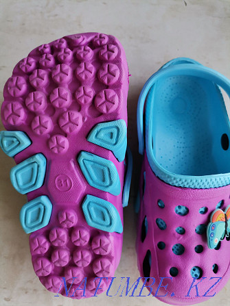 girls crocs for sale Ust-Kamenogorsk - photo 3