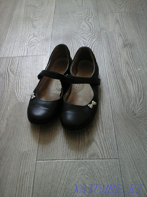 Удобные мягкие туфли для девочки,Лель, 34-35 рр,натуральная кожа,2 000 Петропавловск - изображение 2