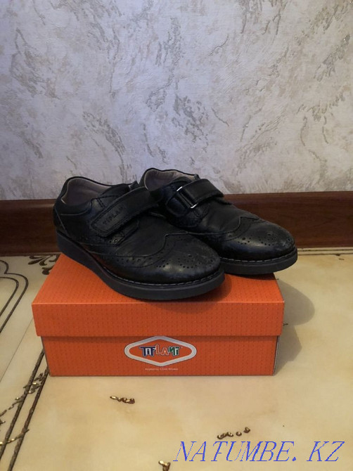 Shoes for a boy from Tiflani  - photo 1