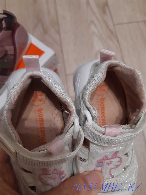 Сандалии biomecanics 19размер Караганда - изображение 3