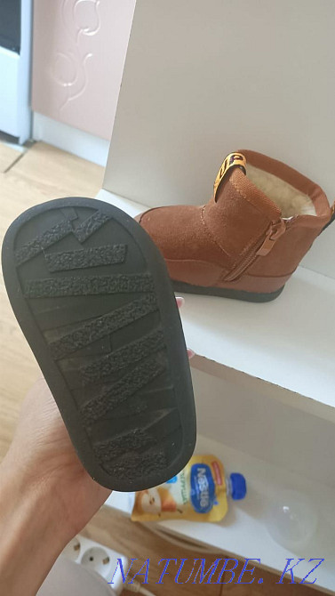 Продам зимние ботиночки Костанай - изображение 3