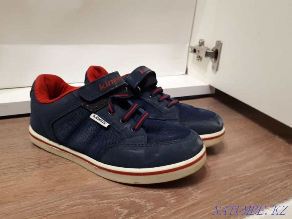 I will sell children's sneakers for boys. Size 34. Oral - photo 1