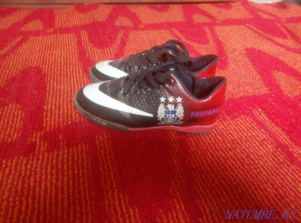 Бутсы на мальчика Костанай - изображение 1