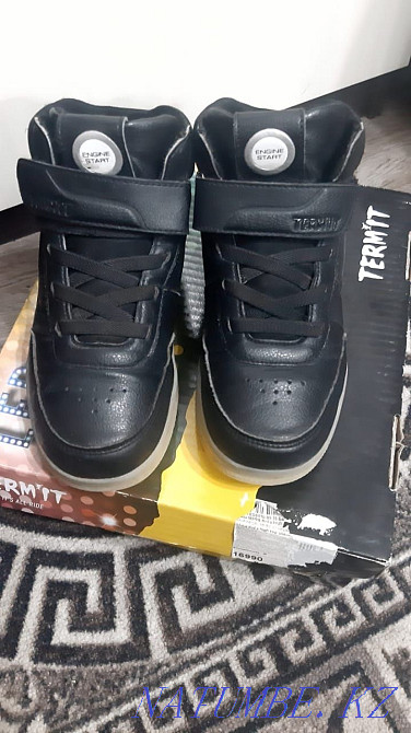 Shoes 35 size nat. leather sneakers boots Aqtobe - photo 3