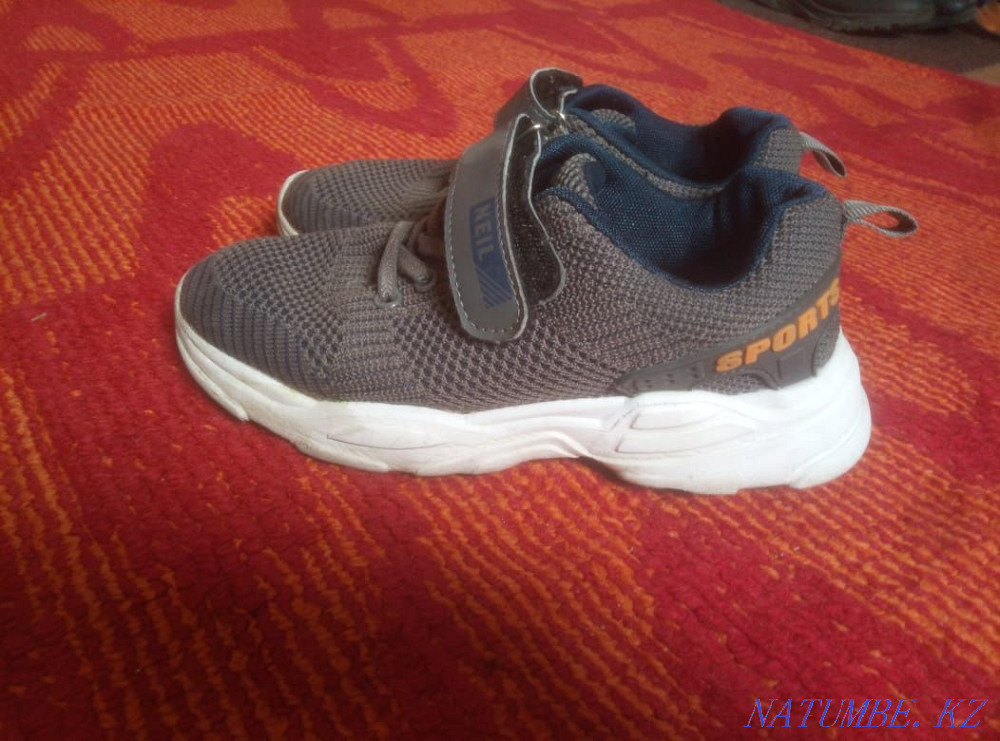 Продам кроссовки на мальчика Костанай - изображение 1