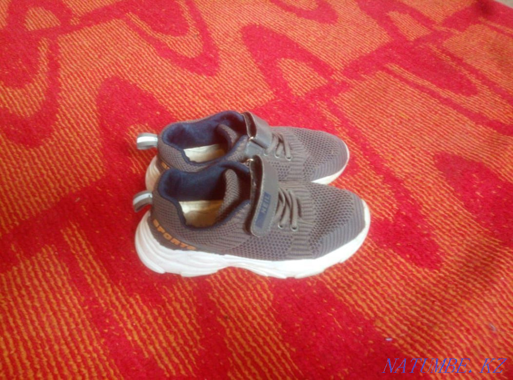 Продам кроссовки на мальчика Костанай - изображение 4