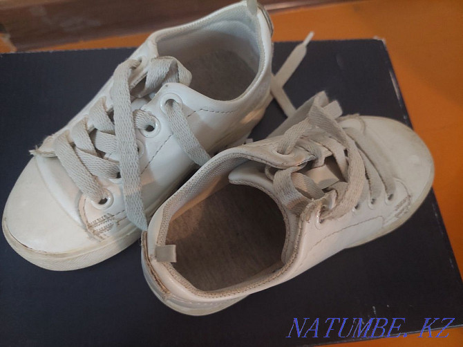 Selling sneakers for girls and boys Кайтпас - photo 2