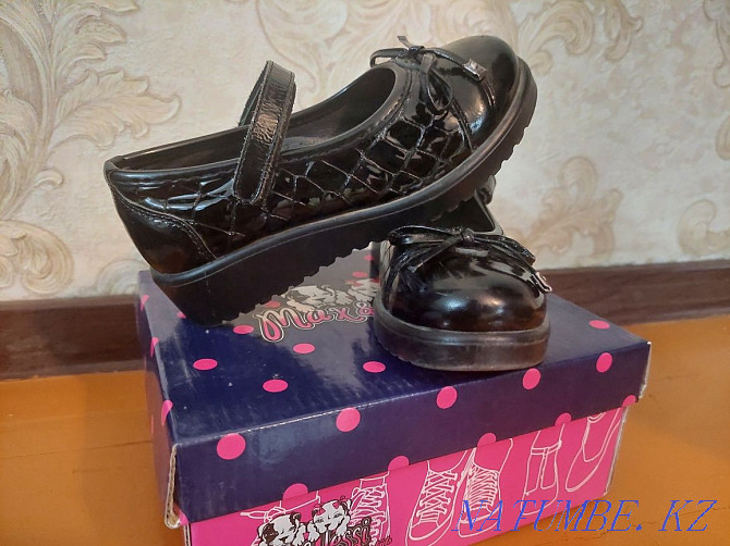 Sell shoes for girls Кайтпас - photo 1