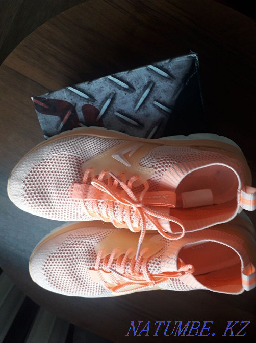 Selling demix sneakers 38 r Temirtau - photo 2