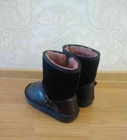 Натуральная зимняя обувь/угги Karagandy