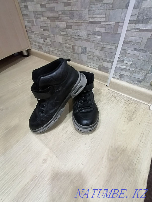 I will sell teenage boy's boots. Zhezqazghan - photo 6