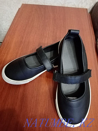 Продам туфельки для девочки 32 размер Астана - изображение 2