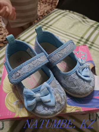 Обувь для девочки 22 размер Алматы - изображение 2