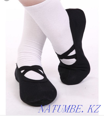 Czech leatherette shoes white and black Oral - photo 4