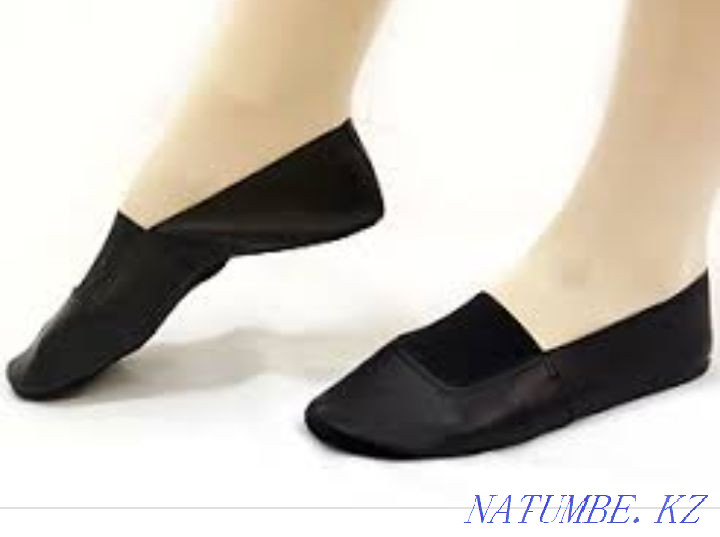 Чешки кожзам белые и черные Уральск - изображение 5