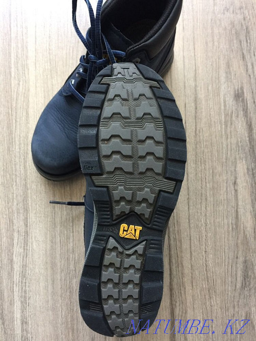 Детские Ботинки CATERPILLAR 32 размер Алматы - изображение 3