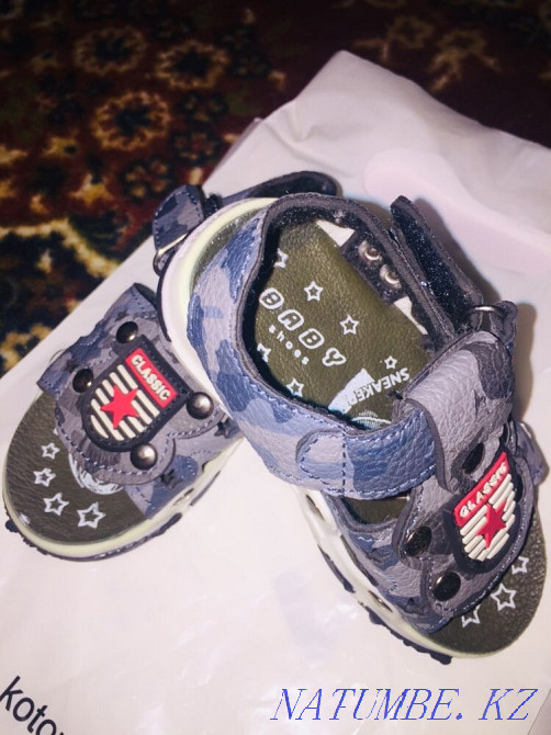 Sell children's shoes Temirtau - photo 1