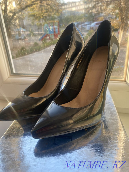 Black shoes Aqtau - photo 1