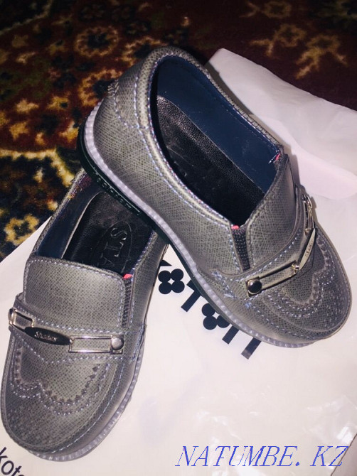 Sell children's shoes Temirtau - photo 1