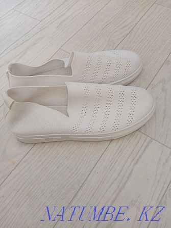 New sneakers and new white macas. Karagandy - photo 5