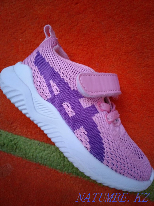 Продам детские кроссовки на девочку Щучинск - изображение 4