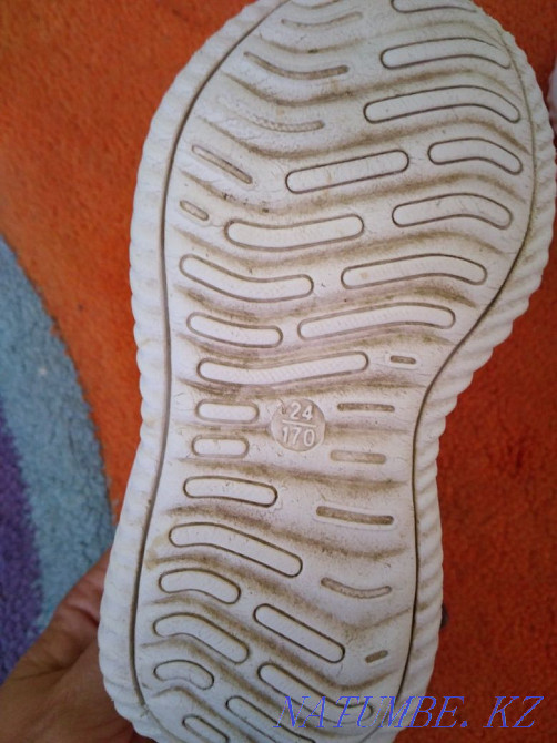 Продам детские кроссовки на девочку Щучинск - изображение 2