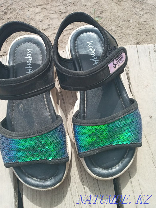 Children's wedge 2000 tenge size 35 Алмалы - photo 1