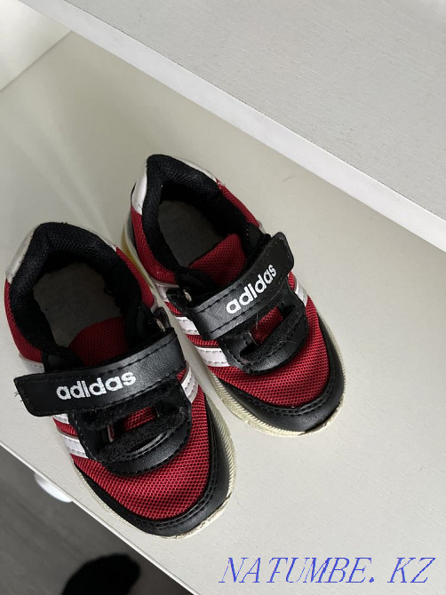 Продам детские кроссовки размер 23 Усть-Каменогорск - изображение 4