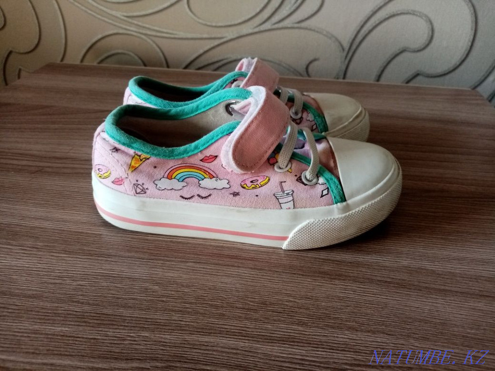 Продам кеды детские Усть-Каменогорск - изображение 1