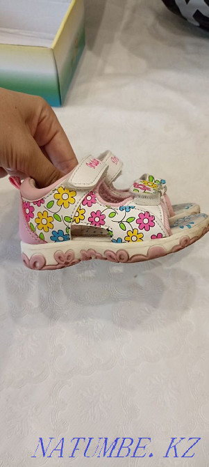girls sandals for sale Муткенова - photo 2